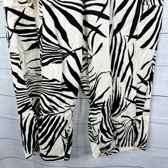 Rachel Zoe Womens size 1X Linen Cropped Cargo Pants Safari Pull On Tropical - Picture 4 of 9